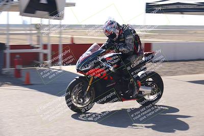 media/Nov-03-2025-Lets Ride (Mon) [[4d74c1c4d3]]/A Group/Grid/